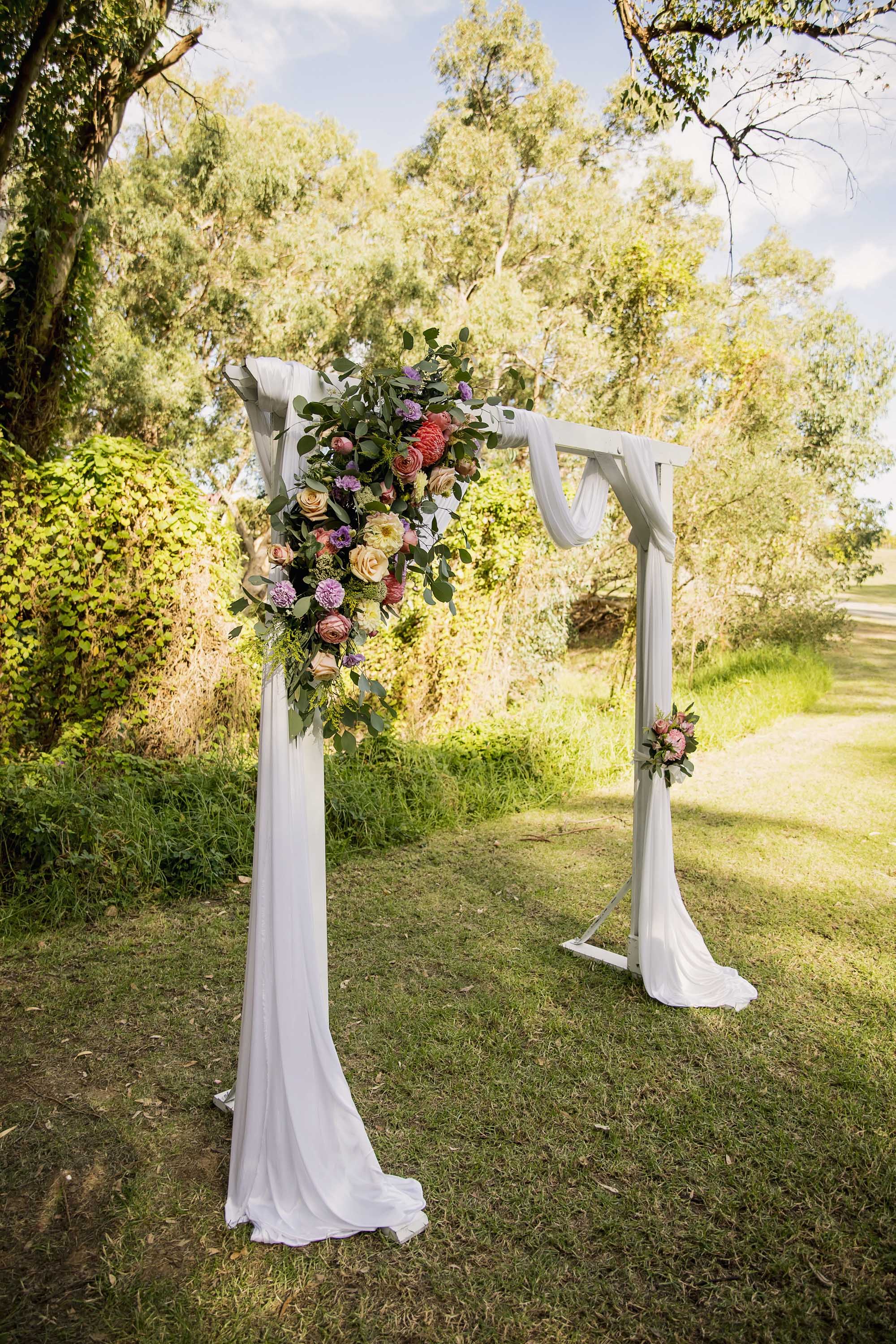 wedding day at Carilley Estate in Swan Valley